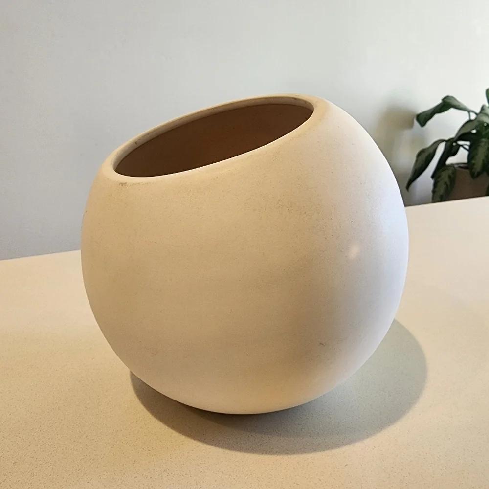 West Elm Modern Pure Ceramic Planter - Picture 3 of 6